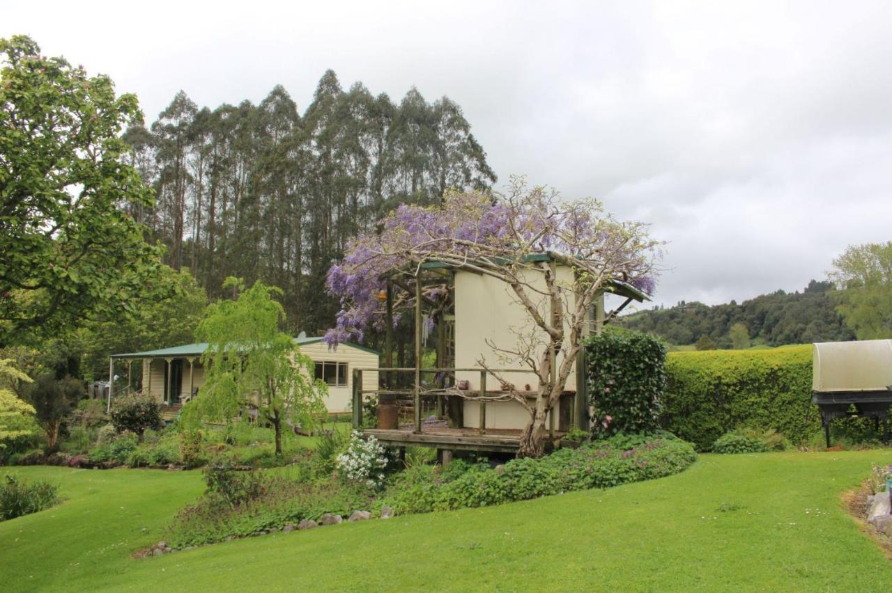 Aramatai Gardens Bed and Breakfast Te Kuiti Buitenkant foto